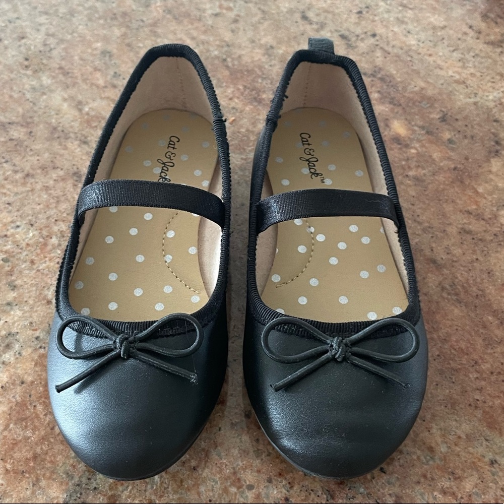 Cat & Jack ballet style dress shoe